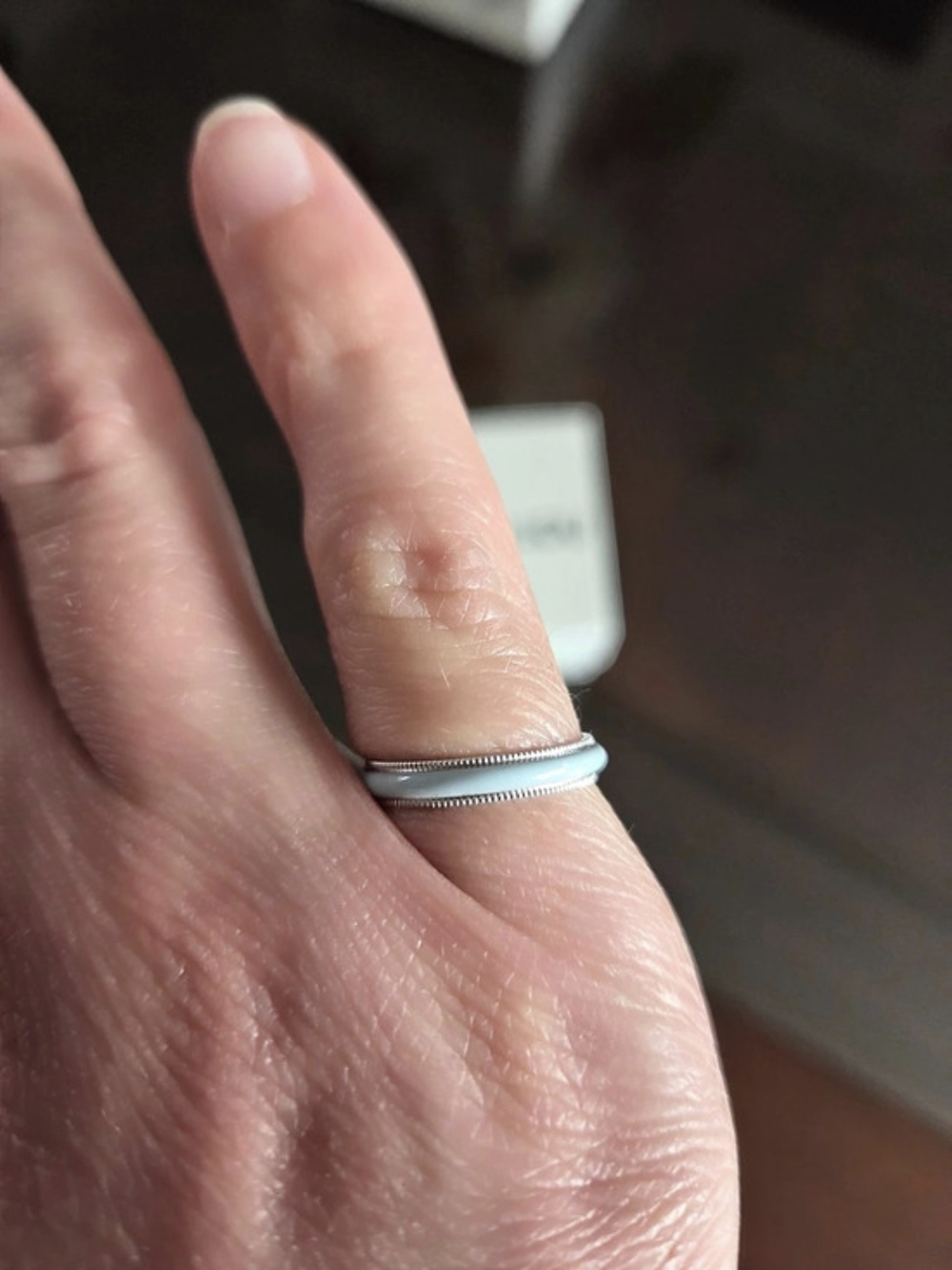 Alison Lou Rounded Enamel Band Ring White Gold Size 5